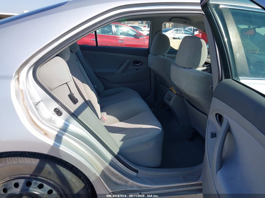 2011 Toyota Camry Le VIN: 4T1BF3EKXBU608960 Lot: 43197014