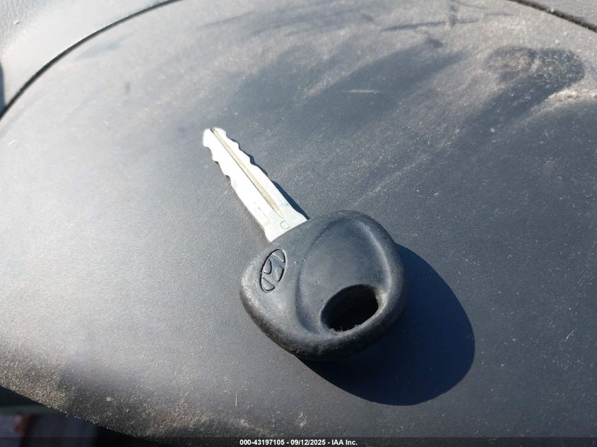 2007 Hyundai Elantra Gls/Limited/Se VIN: KMHDU46D17U165500 Lot: 43197105