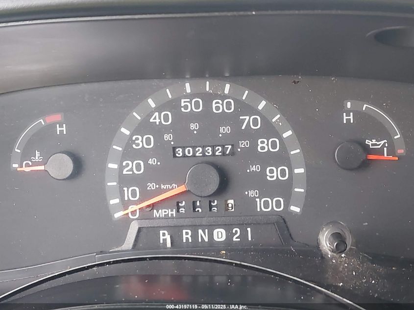 2000 Ford E-150 Commercial/Recreational VIN: 1FTRE14W8YHB56751 Lot: 43197119