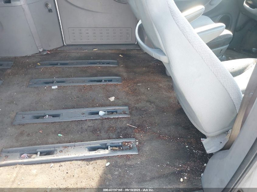 2005 Dodge Grand Caravan Se VIN: 1D4GP24R65B211653 Lot: 43197165