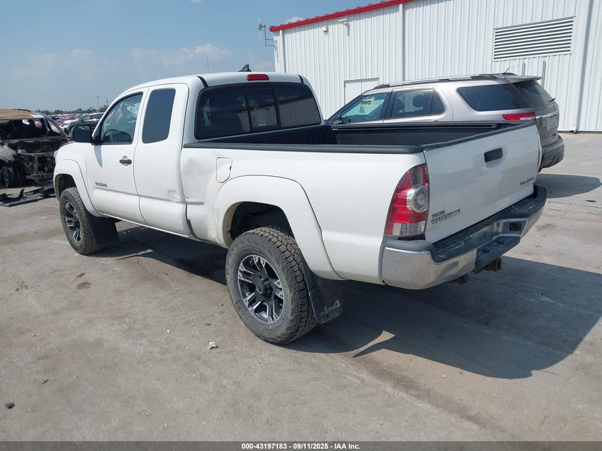 5TFUU4EN7FX119150 2015 TOYOTA TACOMA photo no. 3