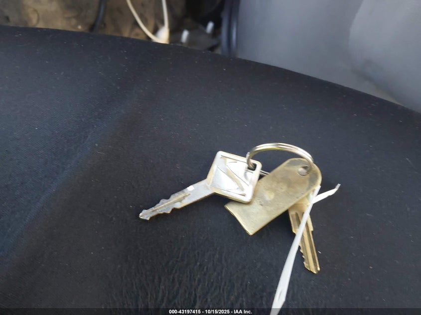 2017 Ford E-350 Cutaway VIN: 1FDEE3FS2HDC47229 Lot: 43197415