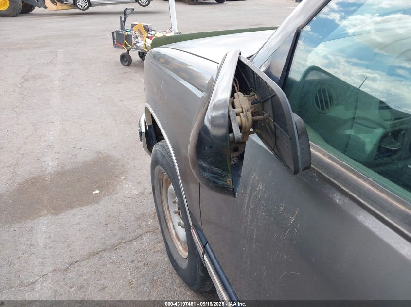 1999 Chevrolet Suburban 1500 Lt VIN: 1GNFK16R6XJ425329 Lot: 43197461