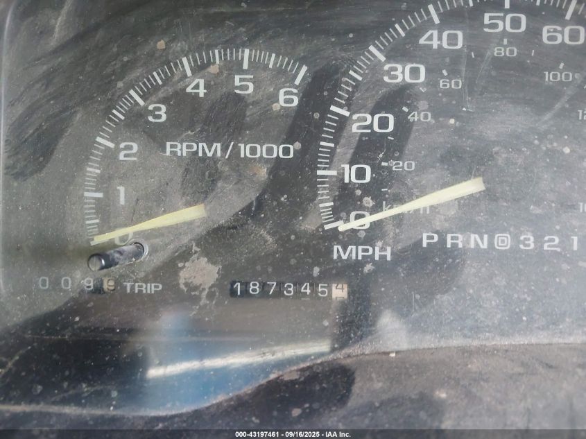 1999 Chevrolet Suburban 1500 Lt VIN: 1GNFK16R6XJ425329 Lot: 43197461