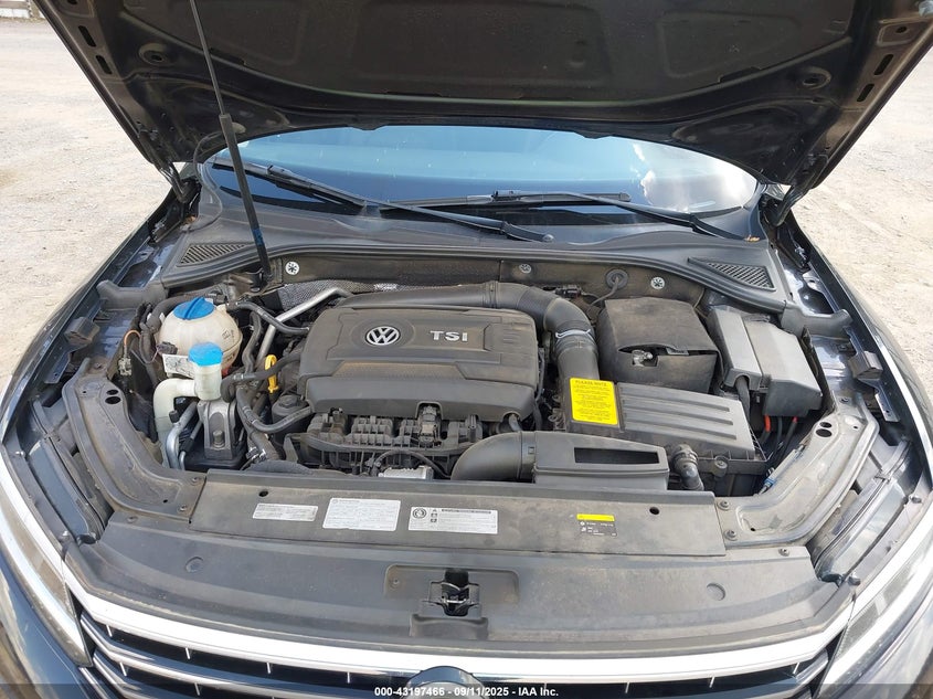 2017 VOLKSWAGEN PASSAT 1.8T SEL PREMIUM 1VWCT7A31HC049298