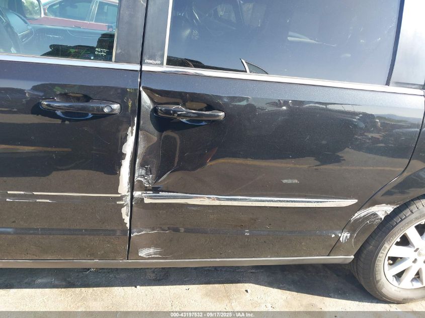 2011 Chrysler Town & Country Touring-L VIN: 2A4RR8DG8BR604689 Lot: 43197532