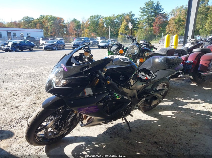 2007 SUZUKI GSX-R600 - JS1GN7DA272123044