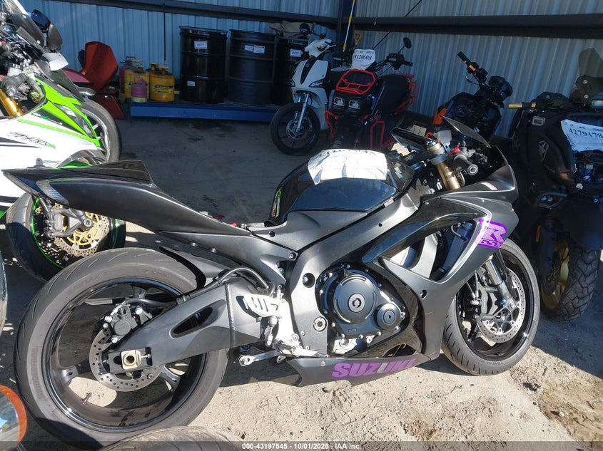 2007 SUZUKI GSX-R600 - JS1GN7DA272123044