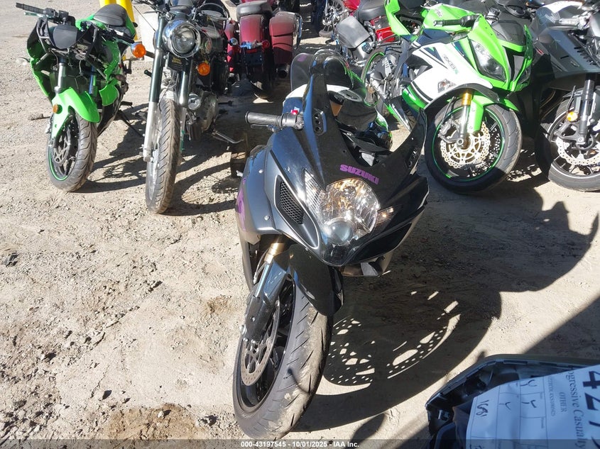 2007 SUZUKI GSX-R600 - JS1GN7DA272123044