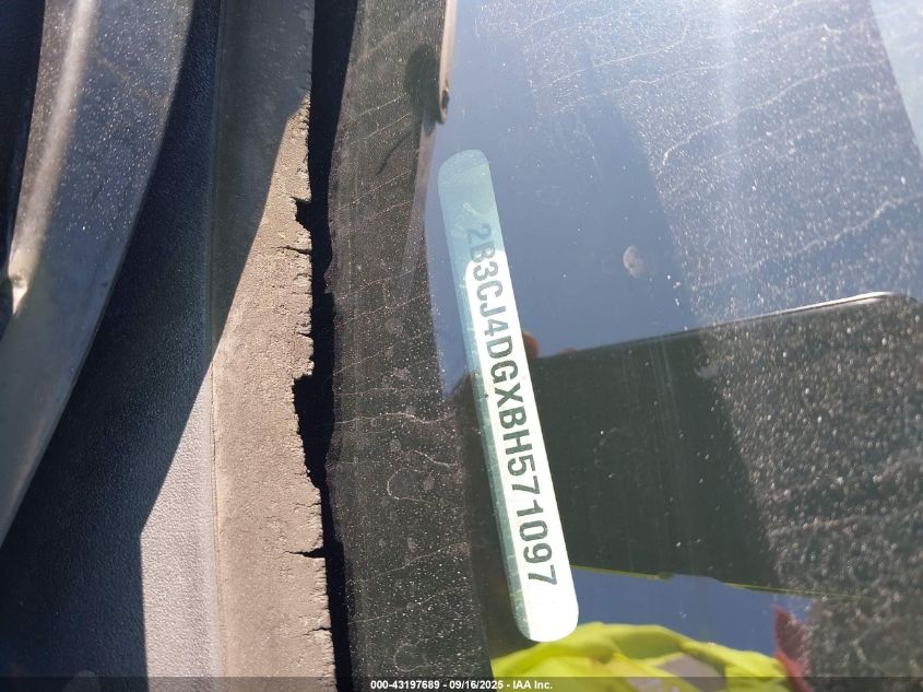 2011 Dodge Challenger VIN: 2B3CJ4DGXBH571097 Lot: 43197689