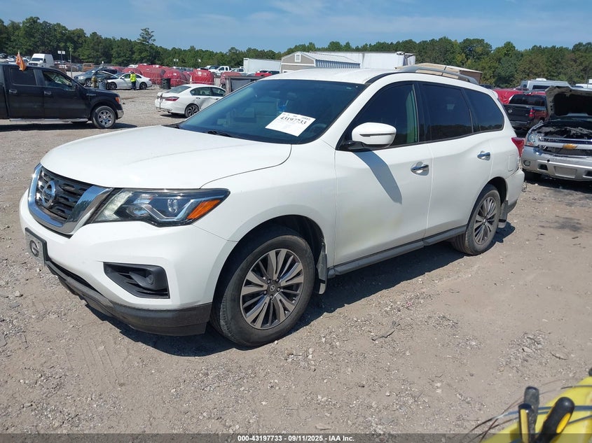 2017 NISSAN PATHFINDER S 5N1DR2MN2HC611243
