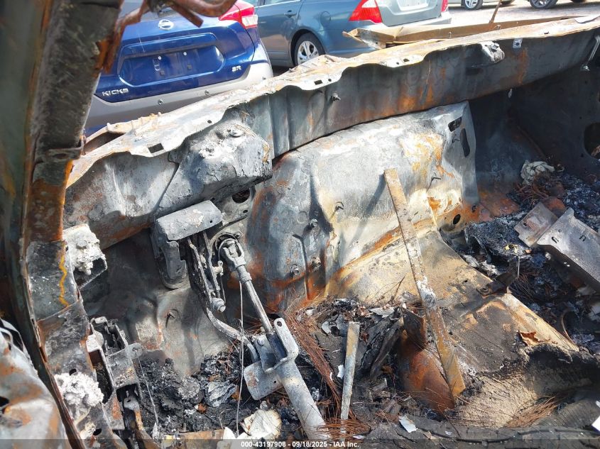 2003 Ford Expedition Eddie Bauer VIN: 1FMFU18L23LC43956 Lot: 43197908