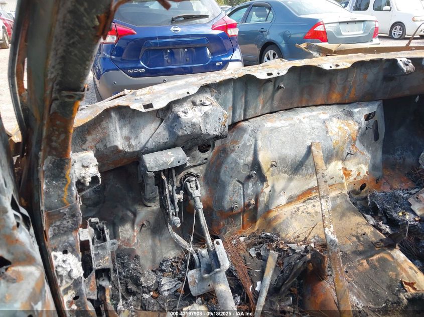 2003 Ford Expedition Eddie Bauer VIN: 1FMFU18L23LC43956 Lot: 43197908