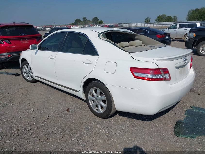 2011 Toyota Camry Le 4T4BF3EK2BR212575 photo #4