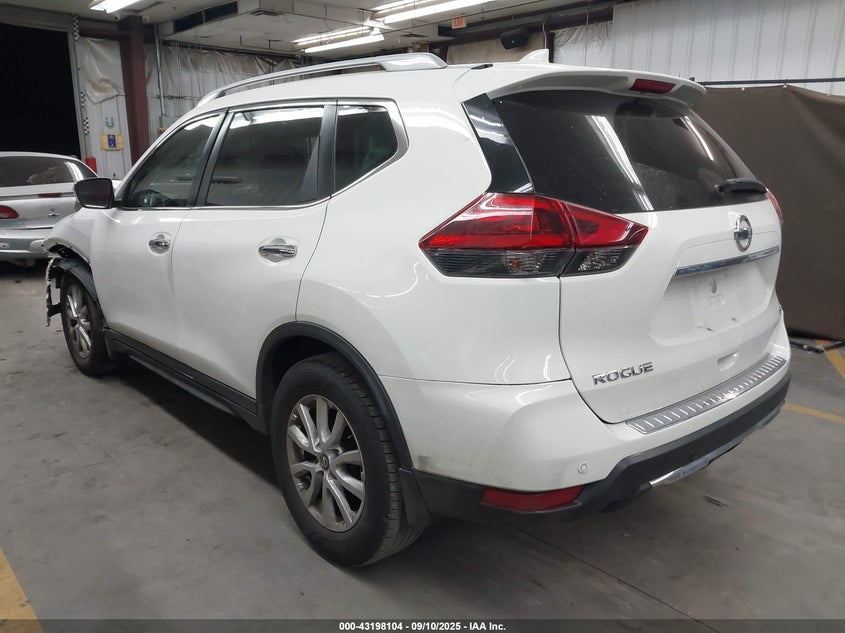 2020 NISSAN ROGUE SV FWD - 5N1AT2MT0LC754414