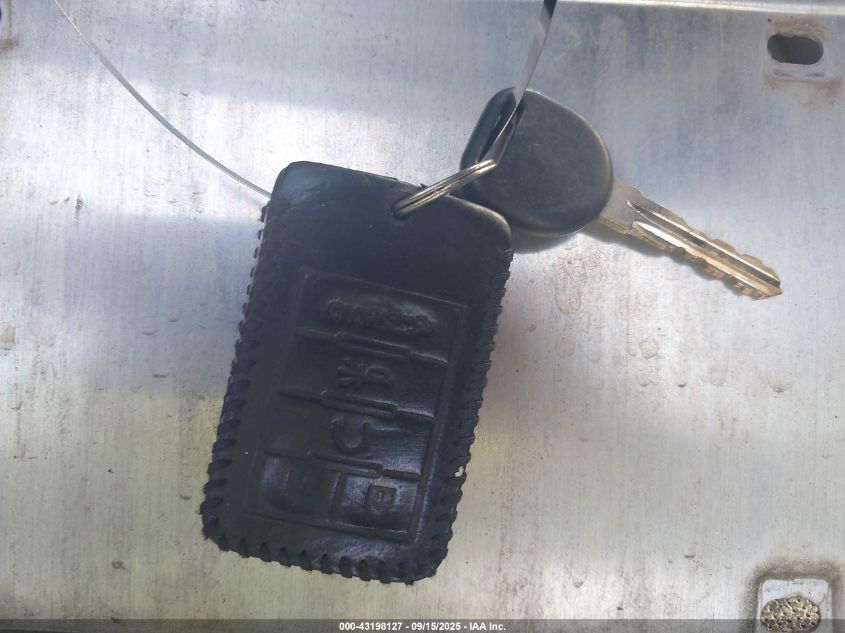 2007 Cadillac Escalade Standard VIN: 1GYEC63897R302114 Lot: 43198127