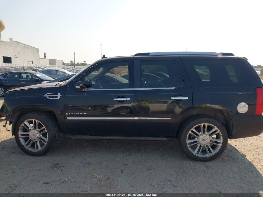 2007 Cadillac Escalade Standard VIN: 1GYEC63897R302114 Lot: 43198127