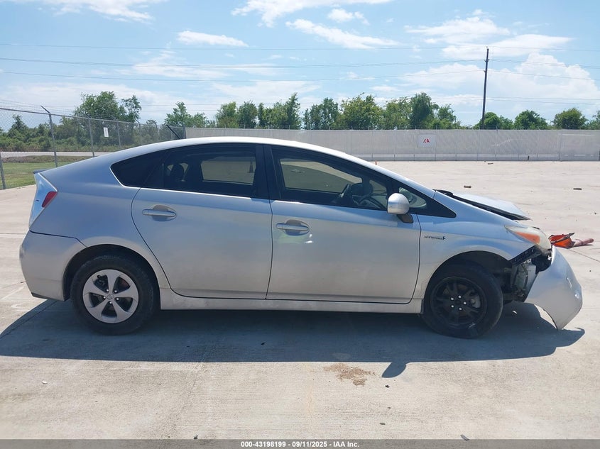 2013 Toyota Prius Two VIN: JTDKN3DU6D5565435 Lot: 43198199