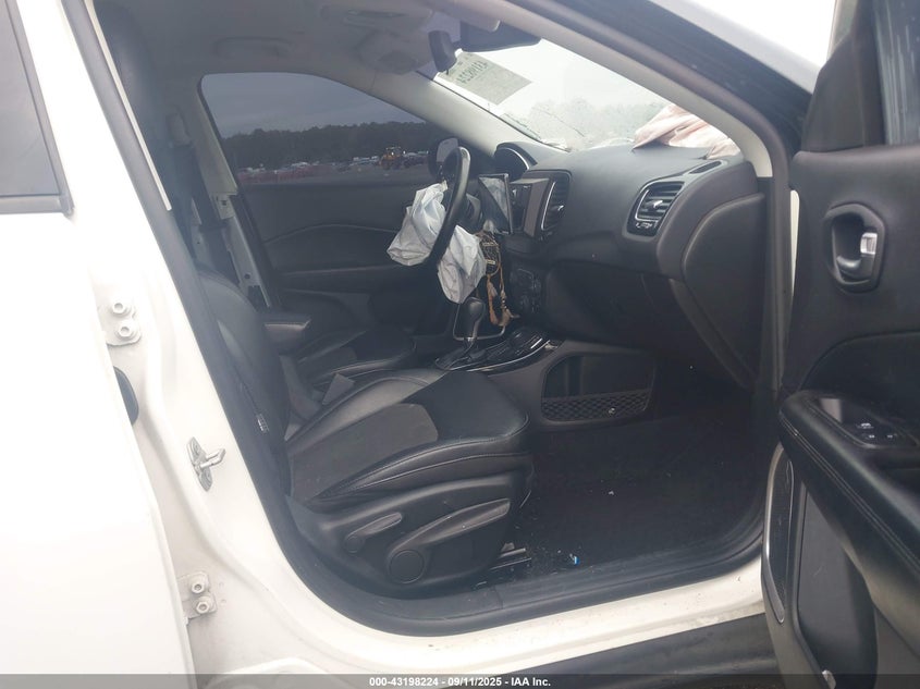 2019 JEEP COMPASS ALTITUDE 4X4 - 3C4NJDBBXKT792107