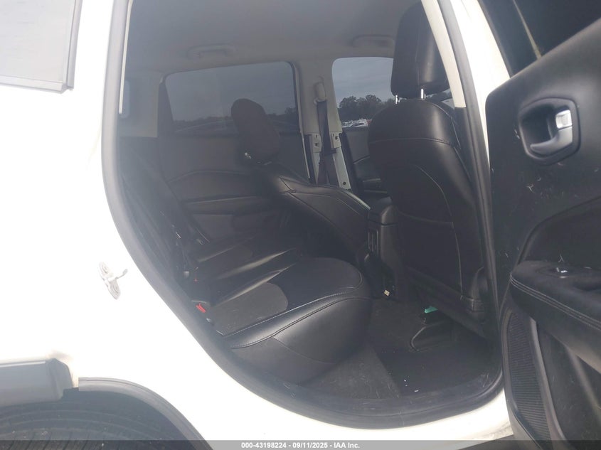 2019 JEEP COMPASS ALTITUDE 4X4 - 3C4NJDBBXKT792107