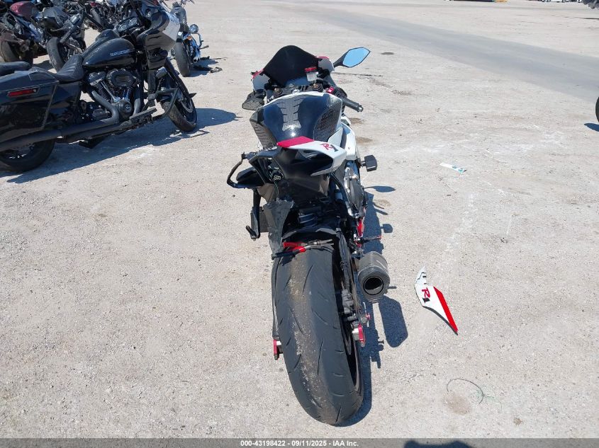 2015 Yamaha Yzfr1 VIN: JYARN39E2FA000380 Lot: 43198422