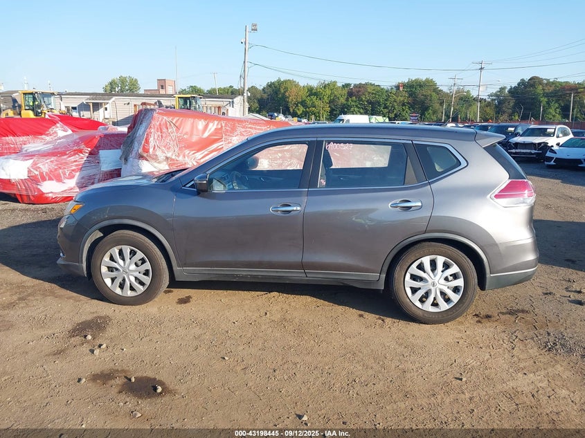 2015 NISSAN ROGUE S - KNMAT2MV5FP525164