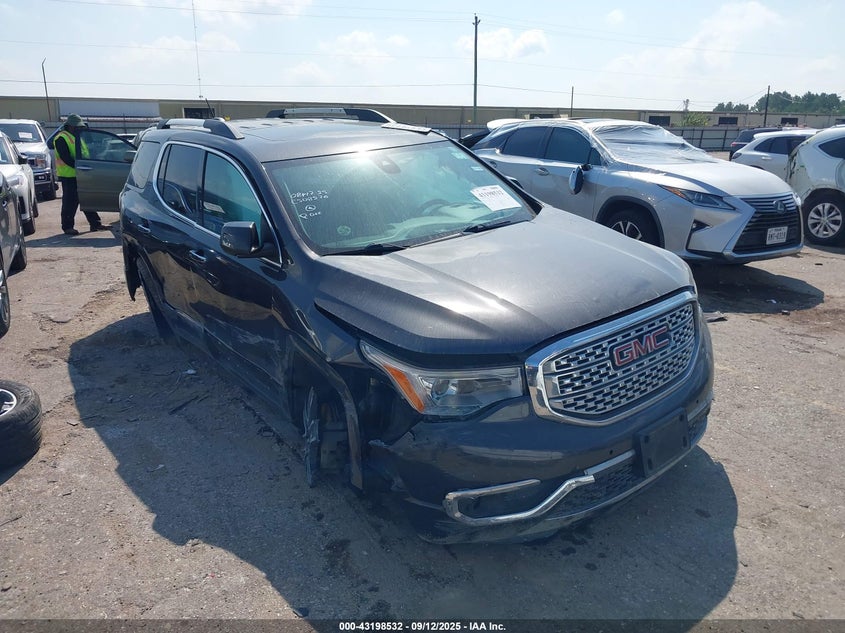 GMC ACADIA DENALI