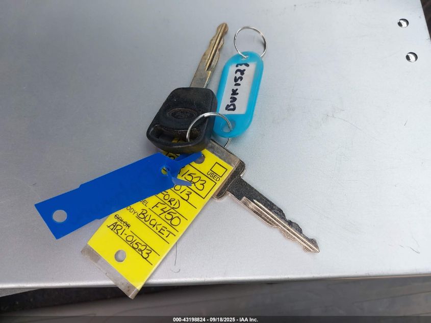 2013 Ford F-450 Chassis Xl VIN: 1FDTF4HT5DEA87657 Lot: 43198824