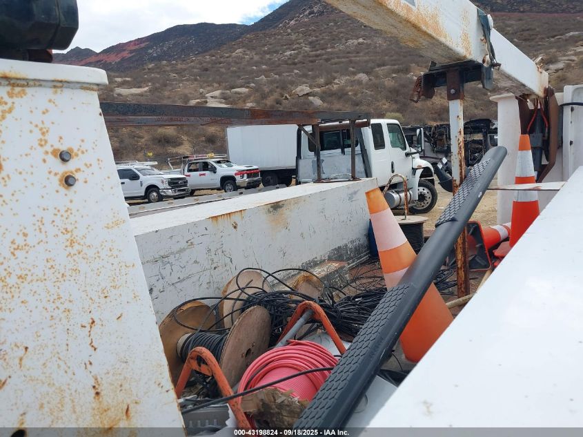 2013 Ford F-450 Chassis Xl VIN: 1FDTF4HT5DEA87657 Lot: 43198824