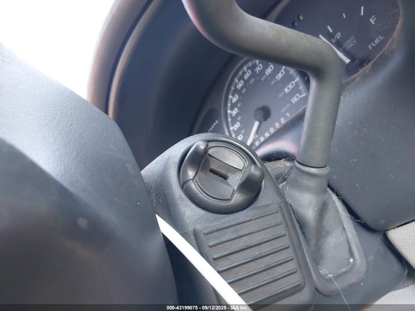 1999 Chevrolet Venture VIN: 1GNDX03E2XD276131 Lot: 43199075