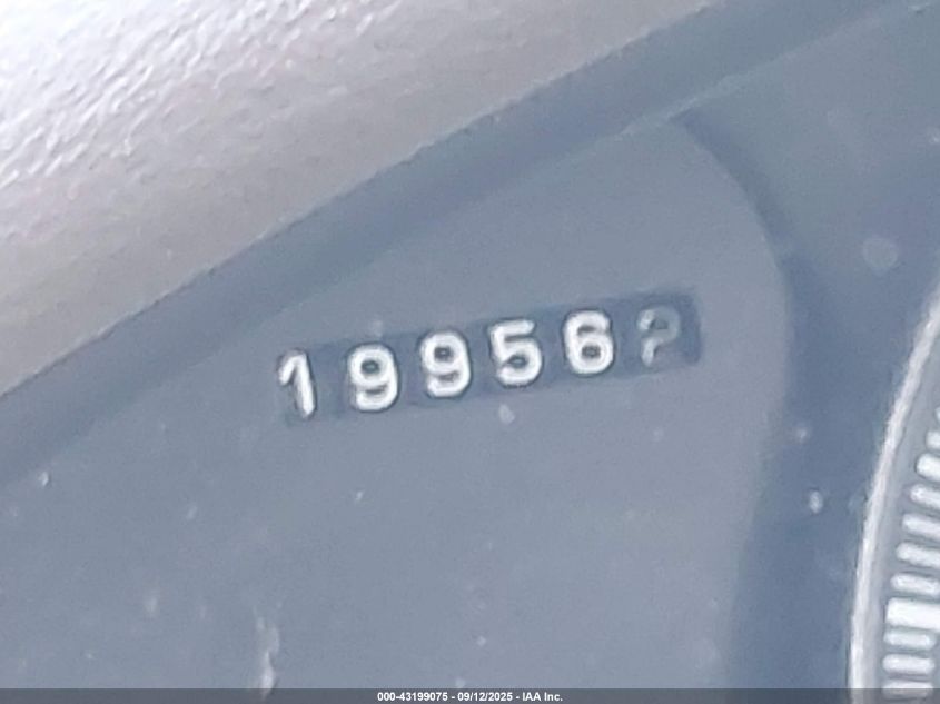 1999 Chevrolet Venture VIN: 1GNDX03E2XD276131 Lot: 43199075