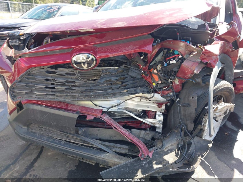 2021 TOYOTA RAV4 LE - JTMH1RFV2MD523090