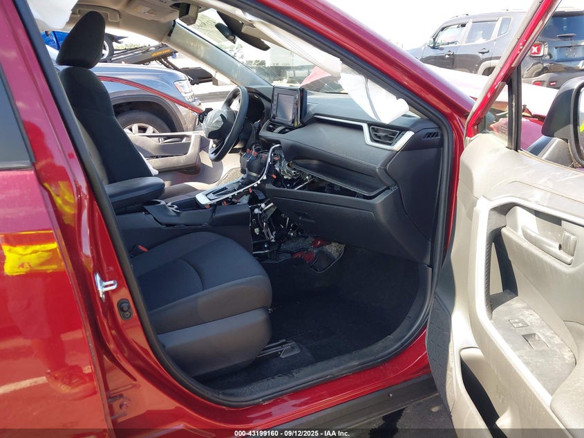 2021 TOYOTA RAV4 LE - JTMH1RFV2MD523090