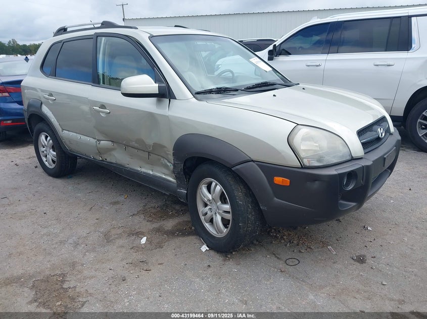 2006 Hyundai Tucson Gls/Limited gold other gasoline KM8JN72D86U257564 photo #1