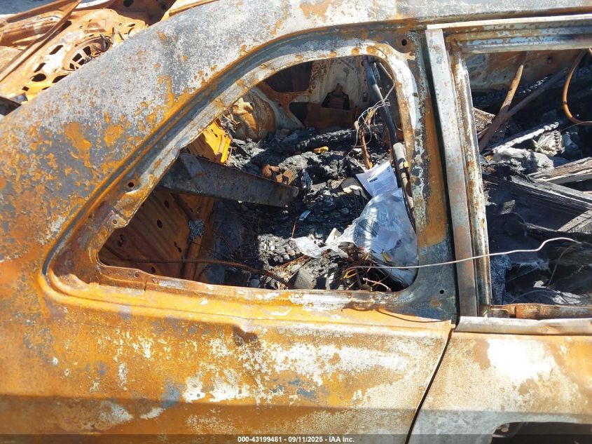 1998 Honda Prelude VIN: JHMBB6241WC011455 Lot: 43199481