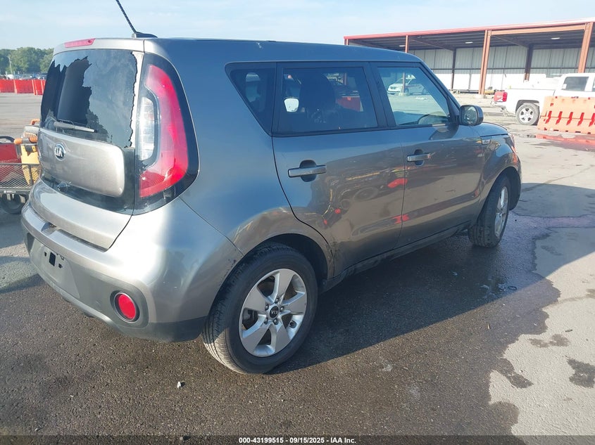 2019 KIA SOUL auction photo 4