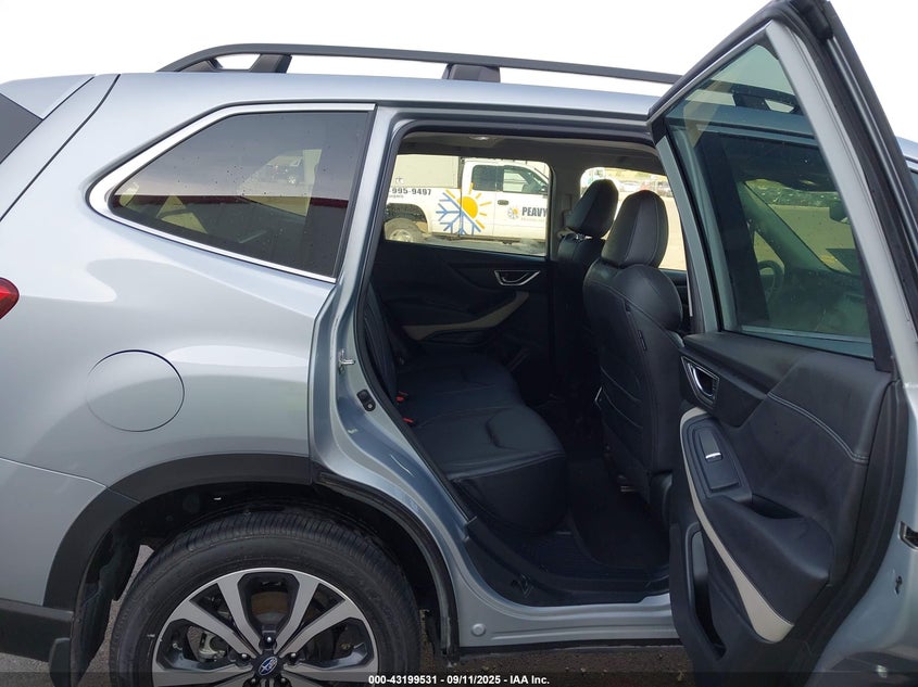 2023 Subaru Forester Limited VIN: JF2SKAPC5PH500838 Lot: 43199531