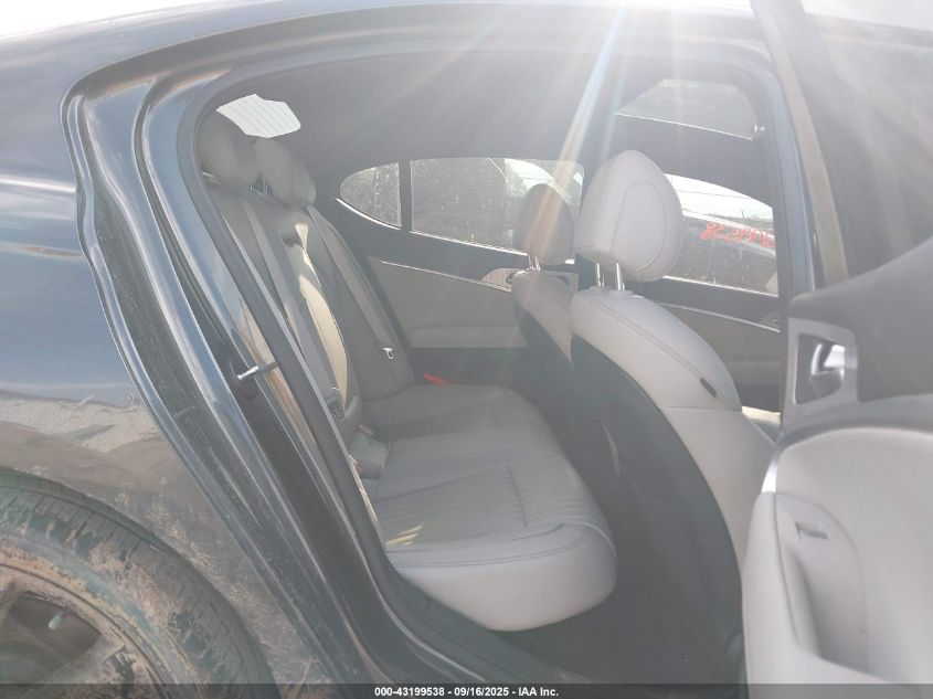 2023 Genesis G70 Prestige VIN: KMTG34TA3PU111180 Lot: 43199538