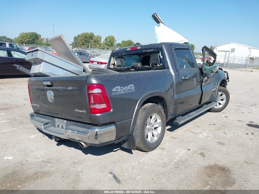 2019 RAM 1500 LARAMIE  4X4 5'7 BOX - 1C6SRFJT7KN526102