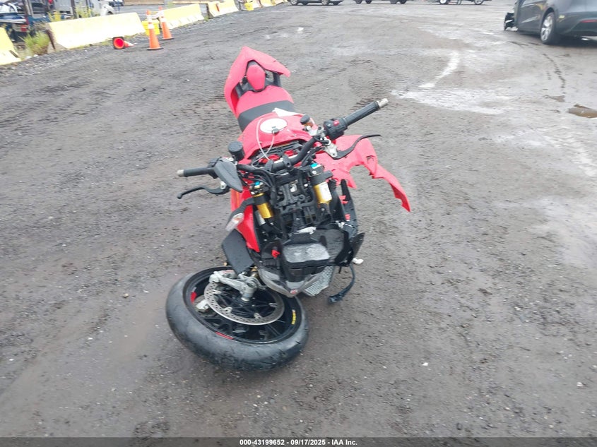 2024 DUCATI STREETFIGHTER UNKNOWN(VIN: ZDMFAKWW2RB009531