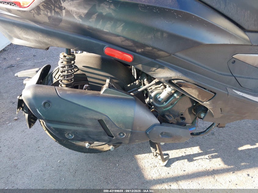 2024 Piaggio Mp3 530 Exclusive VIN: ZAPTD30X7R5000222 Lot: 43199689