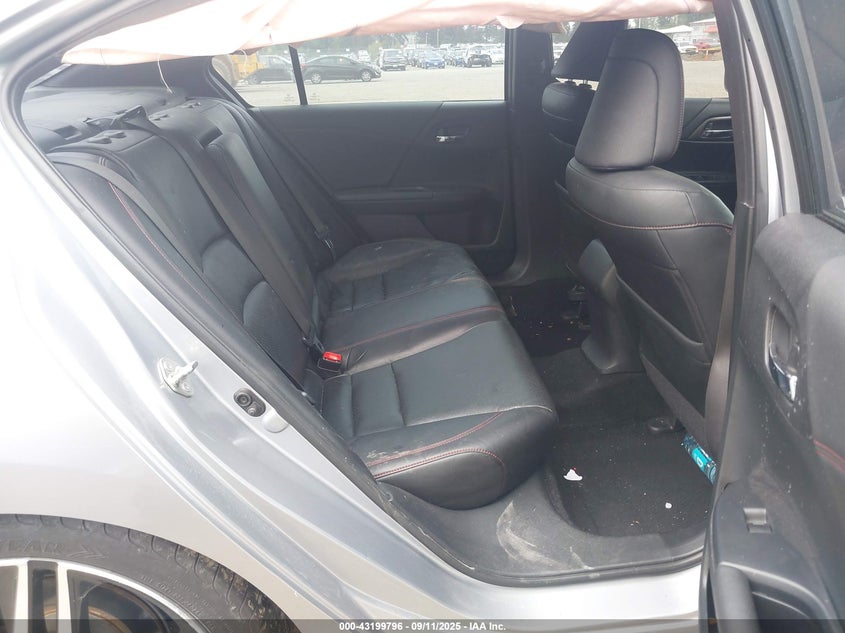 1HGCR2F1XHA073219 2017 HONDA ACCORD photo no. 8