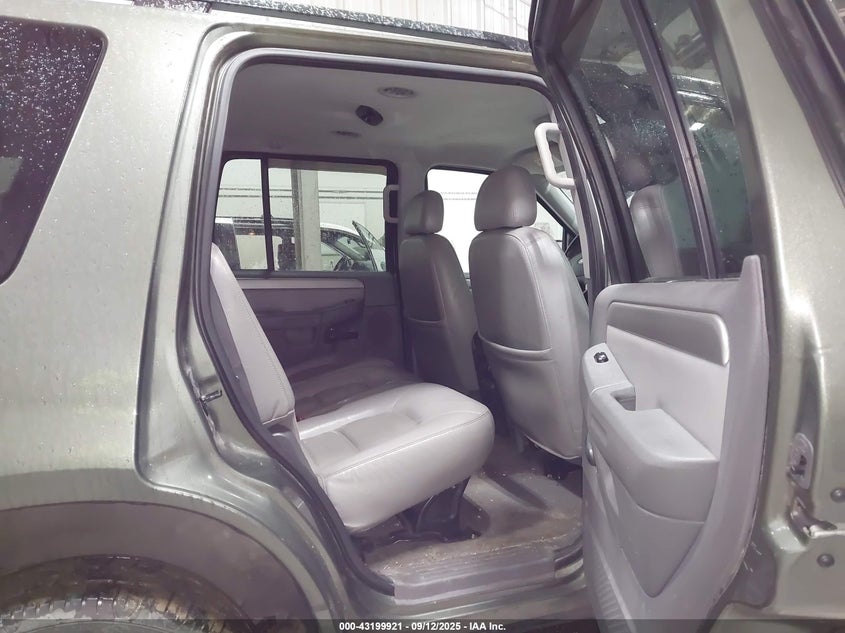 2004 Ford Explorer Nbx/Xlt VIN: 1FMZU73K94ZB07367 Lot: 43199921