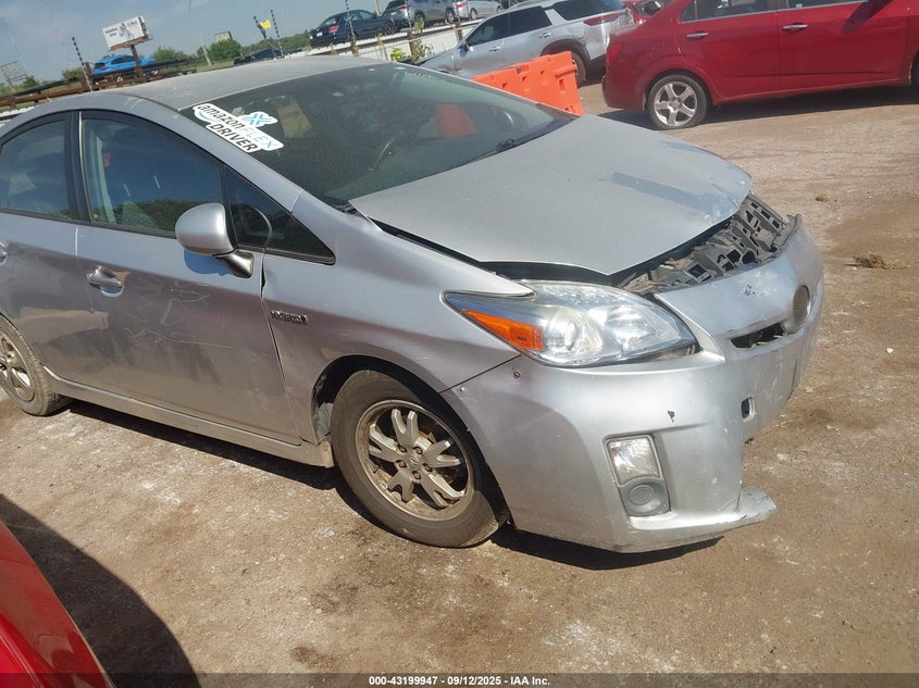 TOYOTA PRIUS THREE