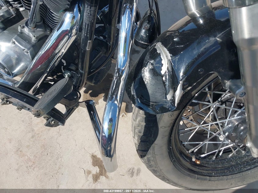 2013 Harley-Davidson Fls Softail Slim VIN: 1HD1JRV12DB035428 Lot: 43199957