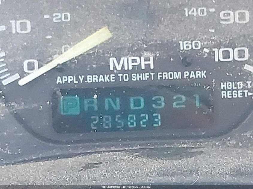 2001 Chevrolet Suburban 1500 Lt VIN: 3GNFK16T91G120931 Lot: 43199960