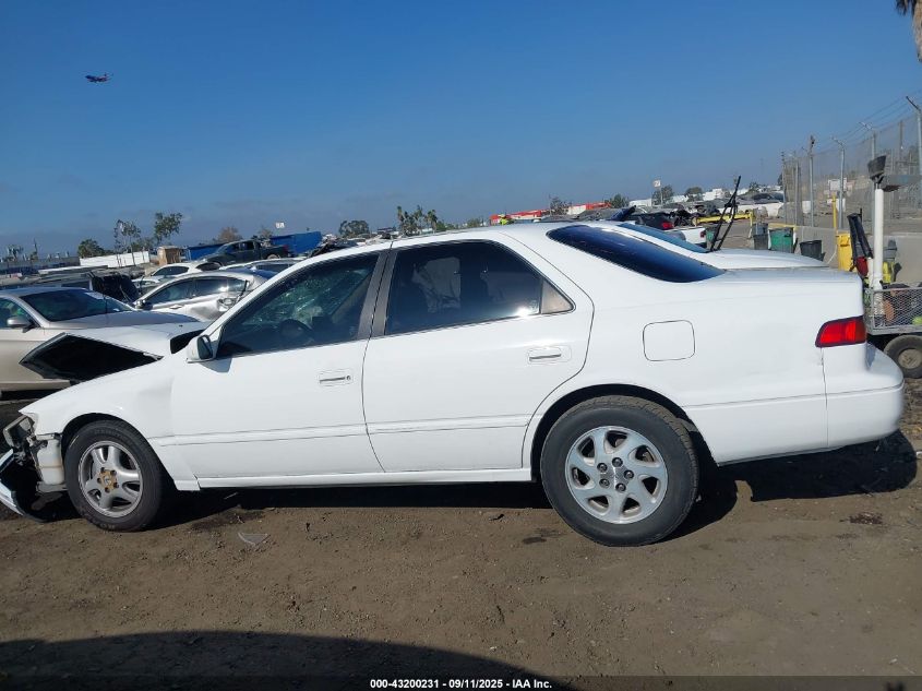 1999 Toyota Camry Le V6 VIN: JT2BF22K5X0174196 Lot: 43200231