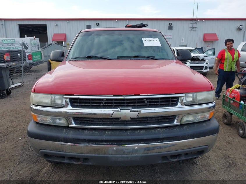 2002 Chevrolet Tahoe Ls VIN: 1GNEK13V72R152215 Lot: 43200312