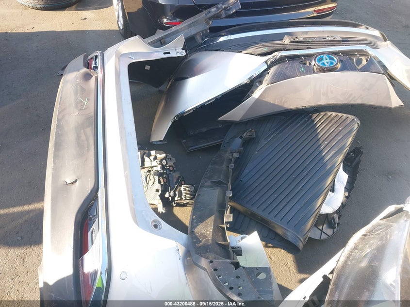 2021 TOYOTA VENZA XLE JTEAAAAH1MJ087060