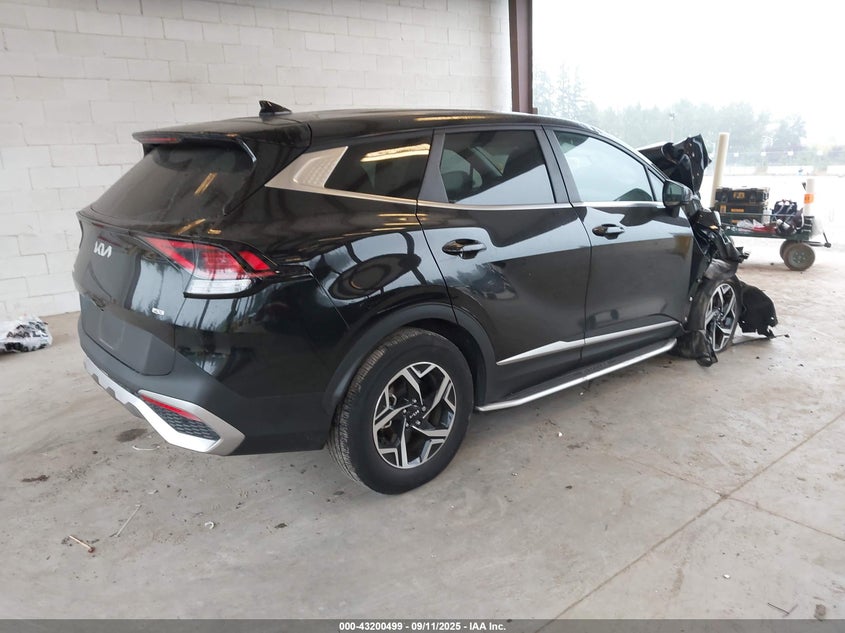 2023 KIA SPORTAGE LX KNDPUCAF7P7198519